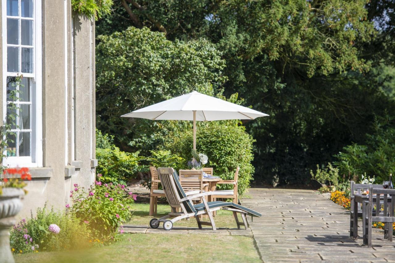 Upper Helmsley Hall York Exterior foto